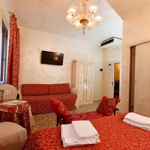 Πανσιόν Casa Martini